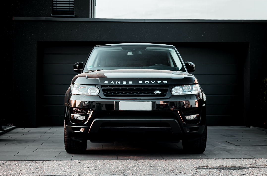 5 raisons de passer par la location longue duree pour votre Range Rover plutot que l’achat lorsque vous etes chef d’entreprise